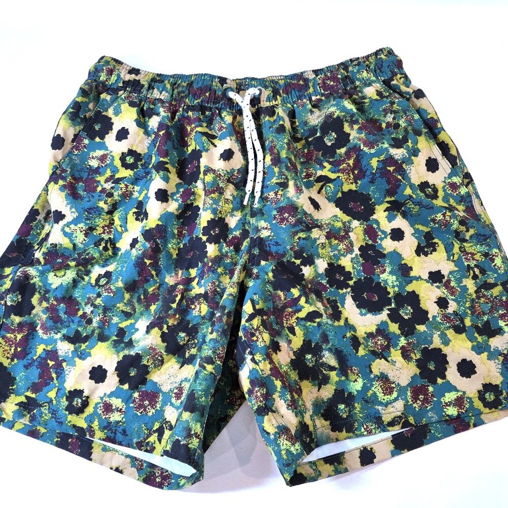 NWOT George Swim Trunks with pockets Size M